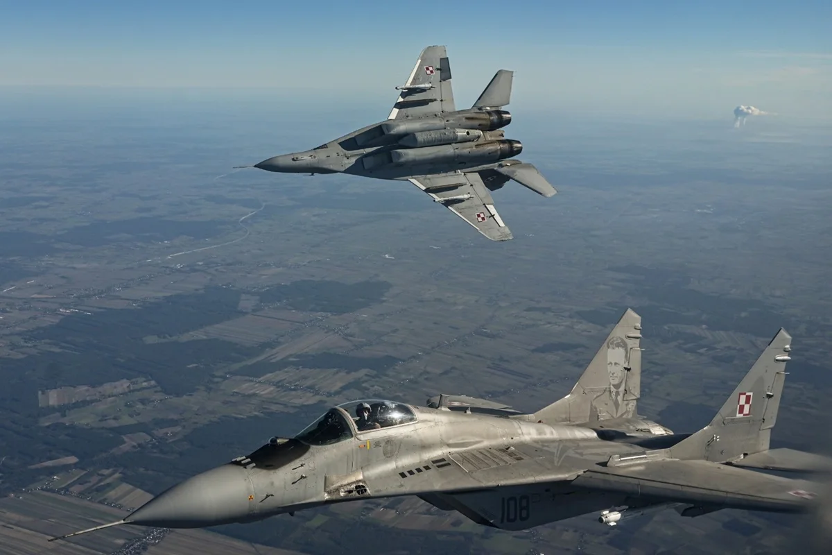 Caças da Otan abatem drone que invadiu o espaço aéreo da Lituânia