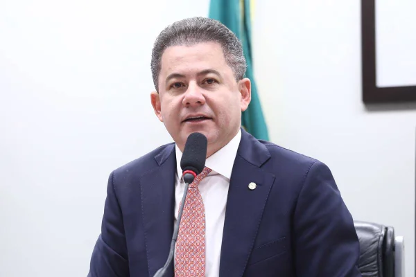 Após furto, ladrão leva R$ 141 mil de conta de Cezinha não declarada ao TSE - destaque galeria