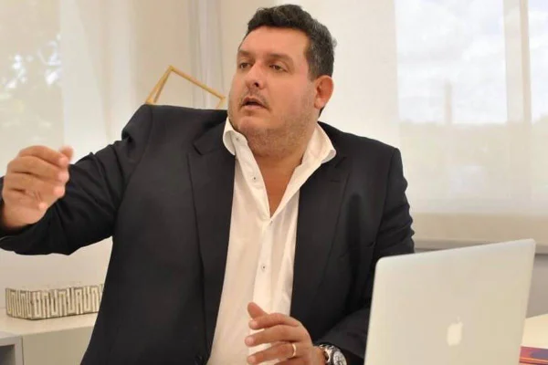 Amigo de Flávio diz que investiu no Dark Horse após Vorcaro parar repasses - destaque galeria