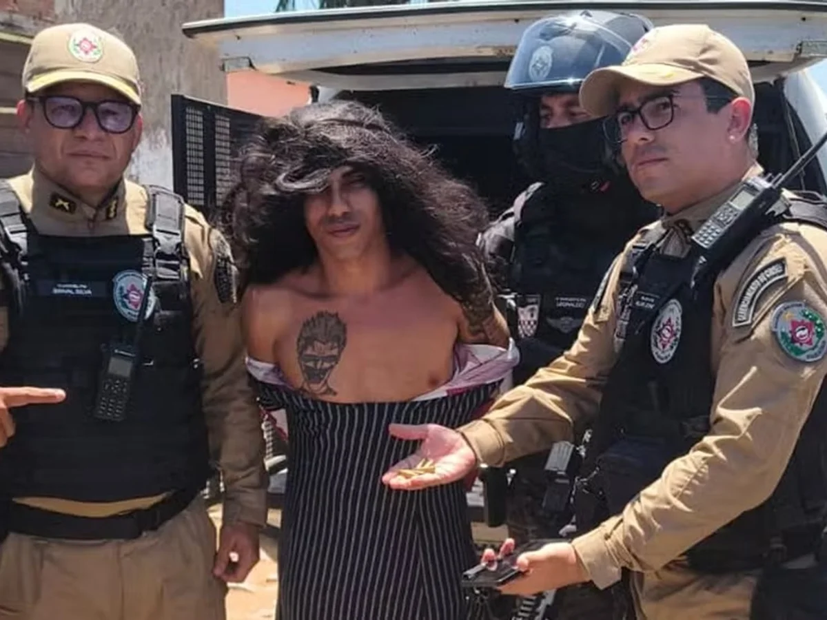 Preso vestido de mulher, homem afirma ter matado 80 pessoas na PB