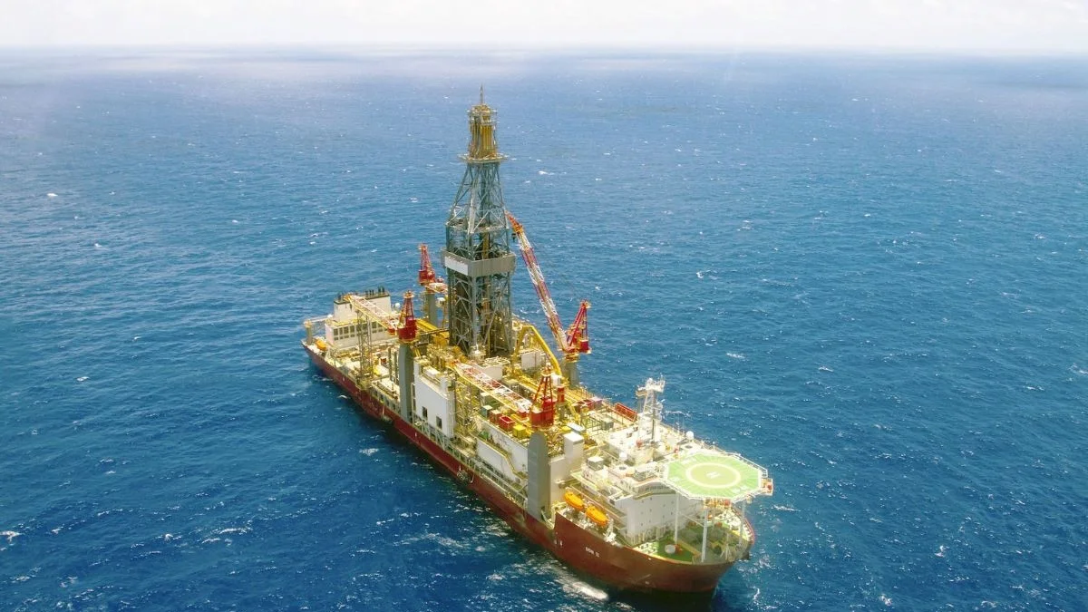 Petrobras desloca navio-sonda para perfuração de poços na costa do Amapá