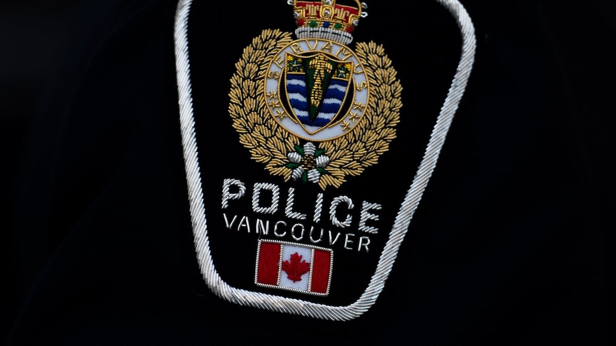 Man arrested, charged after pulling a knife on a senior: Vancouver police