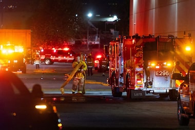 Helicóptero da NBC News cai e mata três pessoas em Los Angeles; veja vídeo