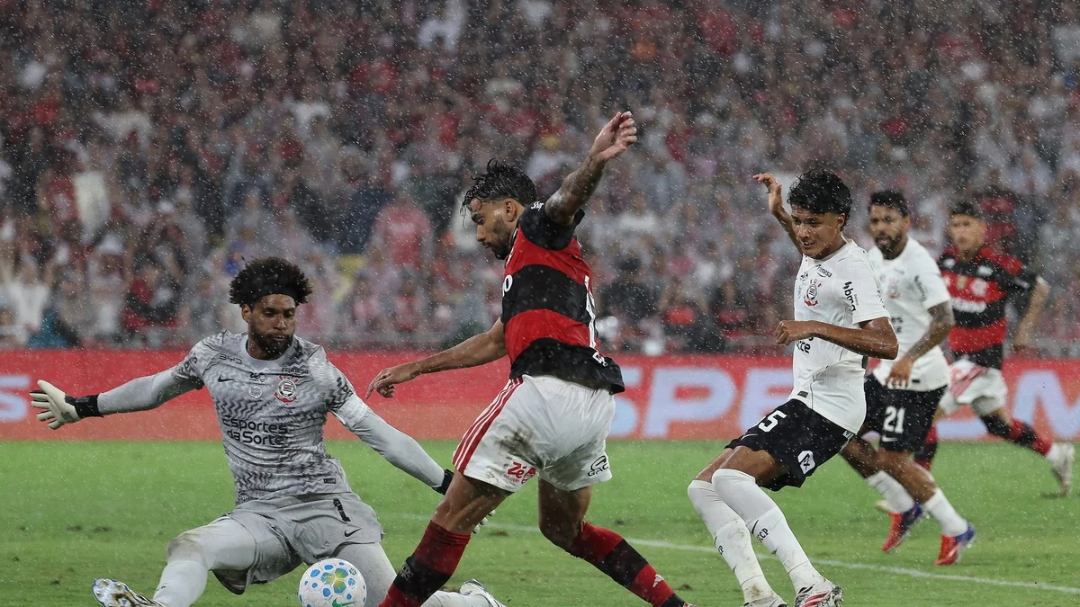 Flamengo lidera segundo turno do Brasileirão; Corinthians é lanterna