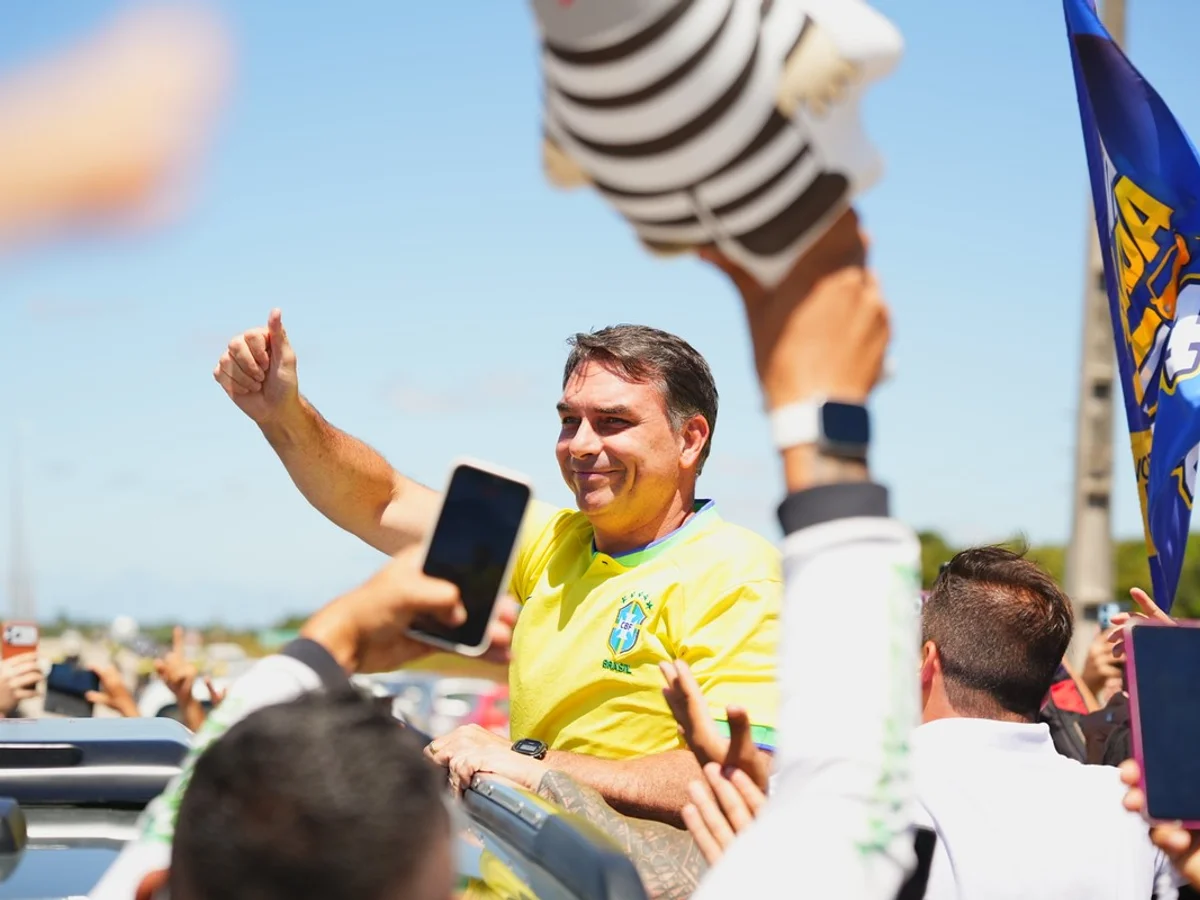 Campanha de Flávio fica satisfeita com tour pelo Nordeste e projeta avanço