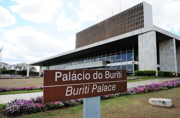 Confira a agenda dos candidatos ao GDF nesta sexta-feira (11/9)