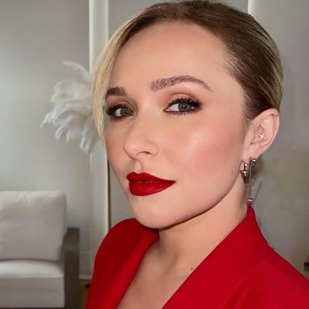 Hayden Panettiere pode ter morrido por ingestão de opioide contaminado com fentanil, diz site