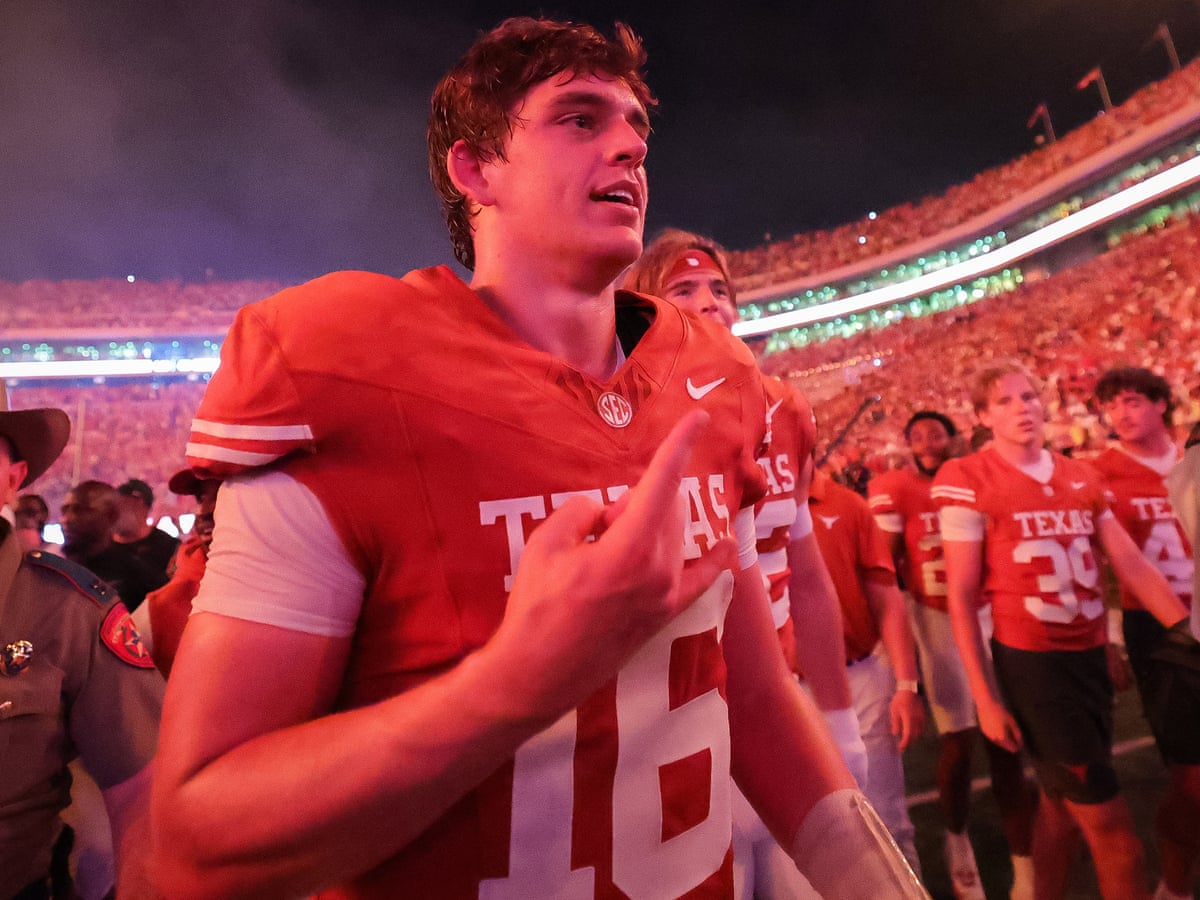 Arch Manning lidera o Texas na recuperação de 20 pontos no quarto período para chocar o Ohio State nº 1