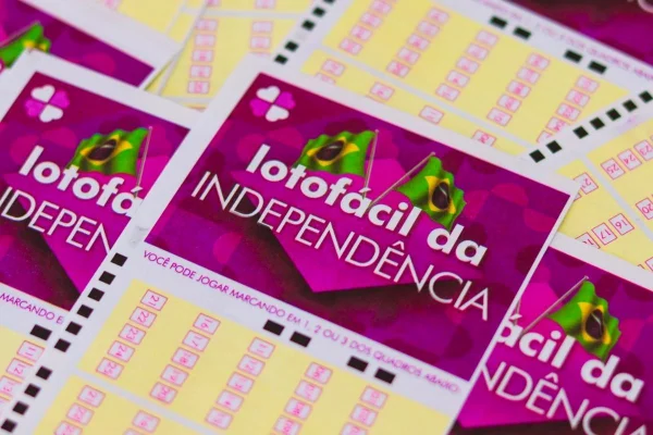 Lotofácil da Independência sorteia prêmio de R$ 300 milhões nesta 3ª