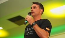 Mulher de Flávio entra mais forte na campanha e publica vídeo sobre propostas para PCDs