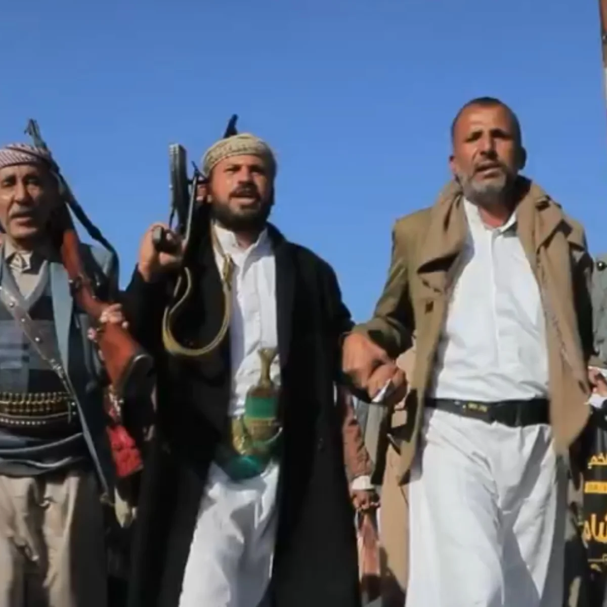 Houthis e Arábia Saudita trocam ataques e escalam conflito no Iêmen