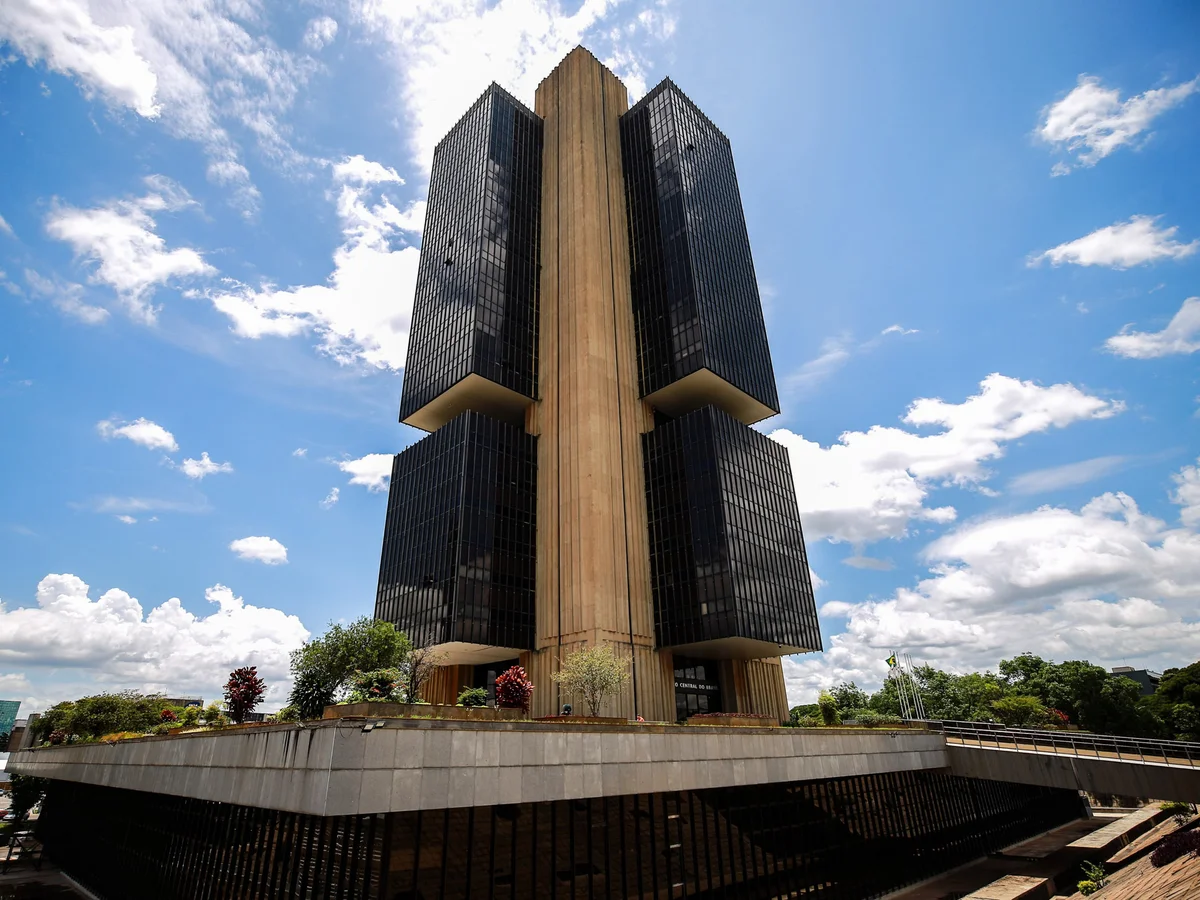 "Prévia do PIB" recua 0,2% em julho, diz Banco Central