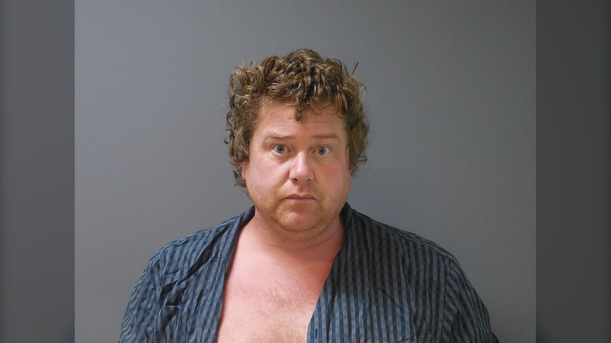 RCMP search for prolific offender in the Kootenays