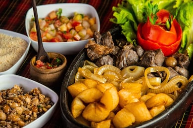 De praias paradisíacas à Serra Gaúcha, eventos gastronômicos agitam diferentes destinos brasileiros