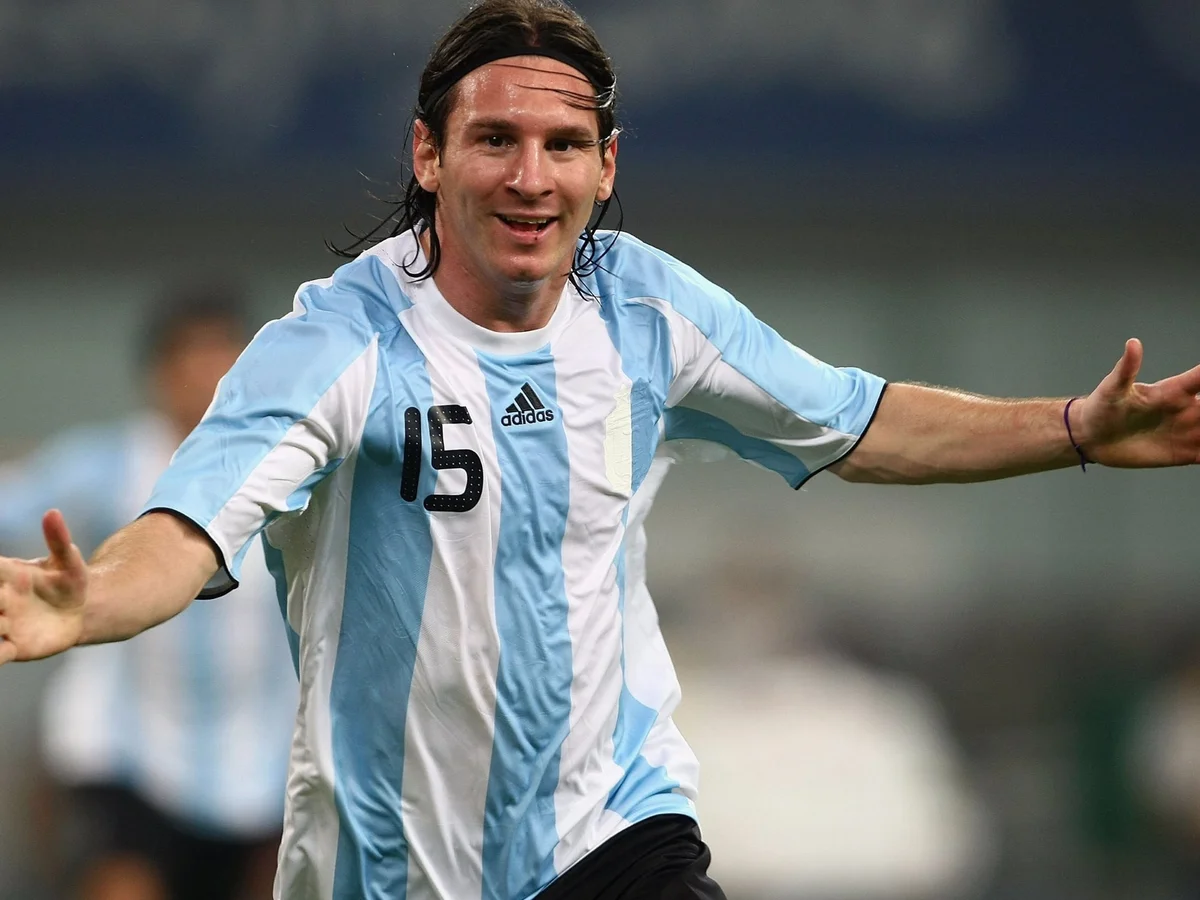 Messi fará despedida da Argentina no estádio onde estreou em casa