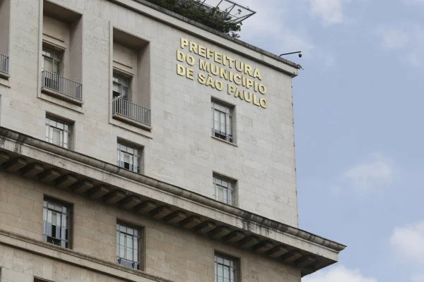 Prefeitura de SP cassa aposentadoria de condenado por máfia da propina