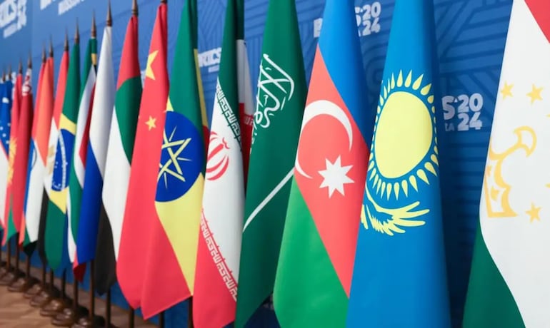 Moeda própria ganha força nas discussões do BRICS