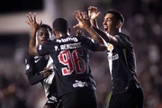 Vasco x Vitória pelo jogo de ida da Copa do Brasil