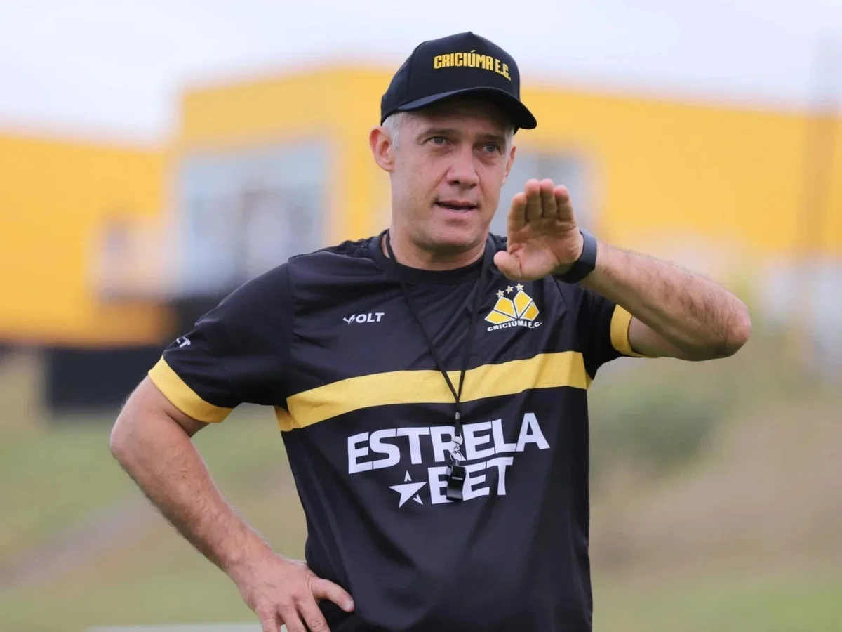 Internacional: Eduardo Baptista tem 2ª pior campanha no returno da Série B