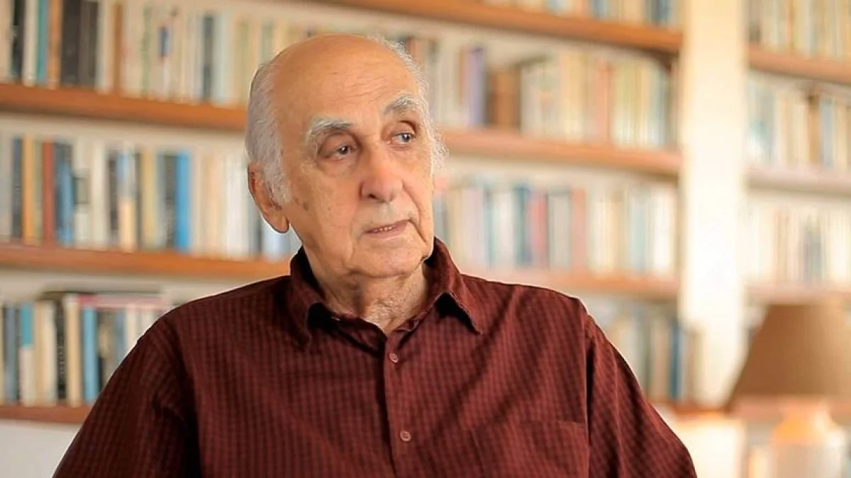 Jornalista Zuenir Ventura, imortal da ABL, morre aos 95 anos