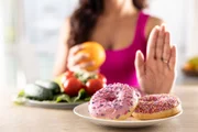 Gordura abdominal: nutri lista alimentos que podem "causar barriga"