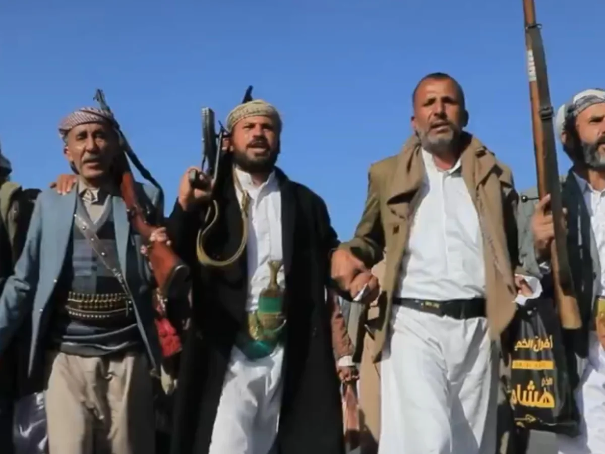 Houthis e Arábia Saudita trocam ataques e escalam conflito no Iêmen