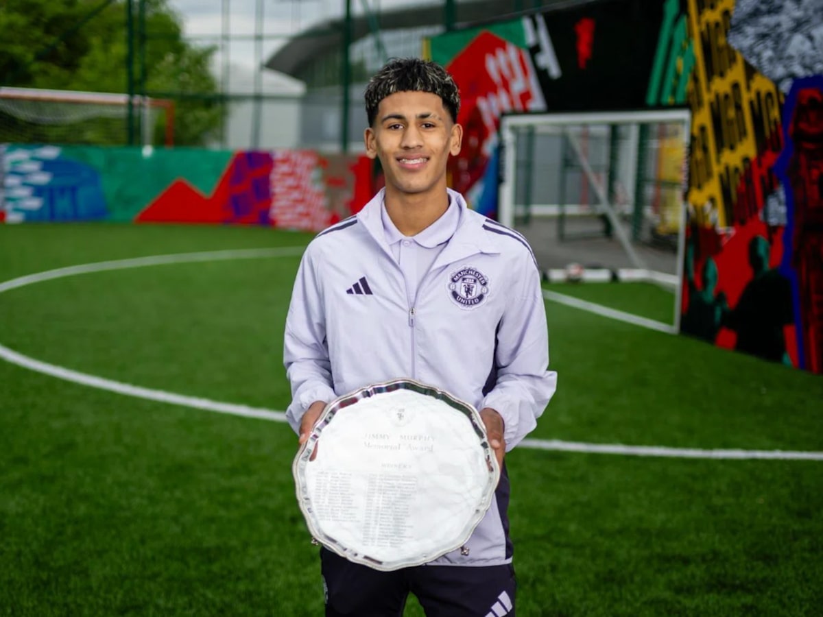 Joia de 15 anos que pediu para sair do United vira alvo de Real Madrid, Barcelona, PSG e Bayern