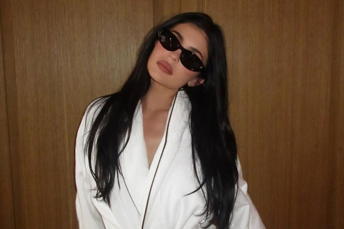 Kylie Jenner vende mansão de luxo em Los Angeles por R$ 78 milhões