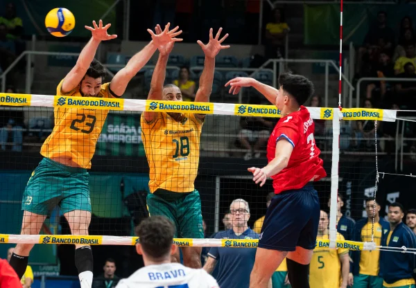 Na estreia do Sul-Americano de Vôlei, Seleção Brasileira vence Chile no RJ