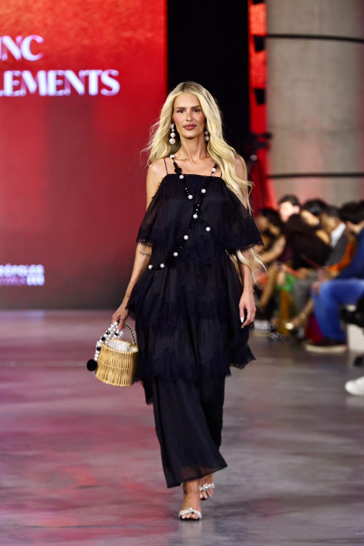 Zinc, Meu Kimô e Sacramound abrem passarela do Metrópoles Catwalk