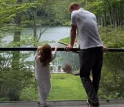 Príncipe Harry e a filha são clicados em meio à natureza