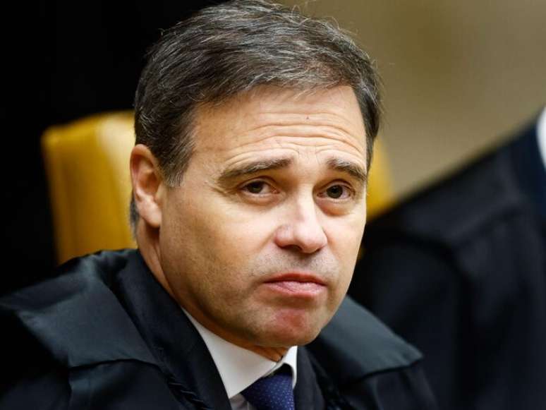 Julgamento sobre mensagens de Vorcaro a Moraes representa 'termômetro decisivo sobre estabilidade do STF', avaliam especialistas