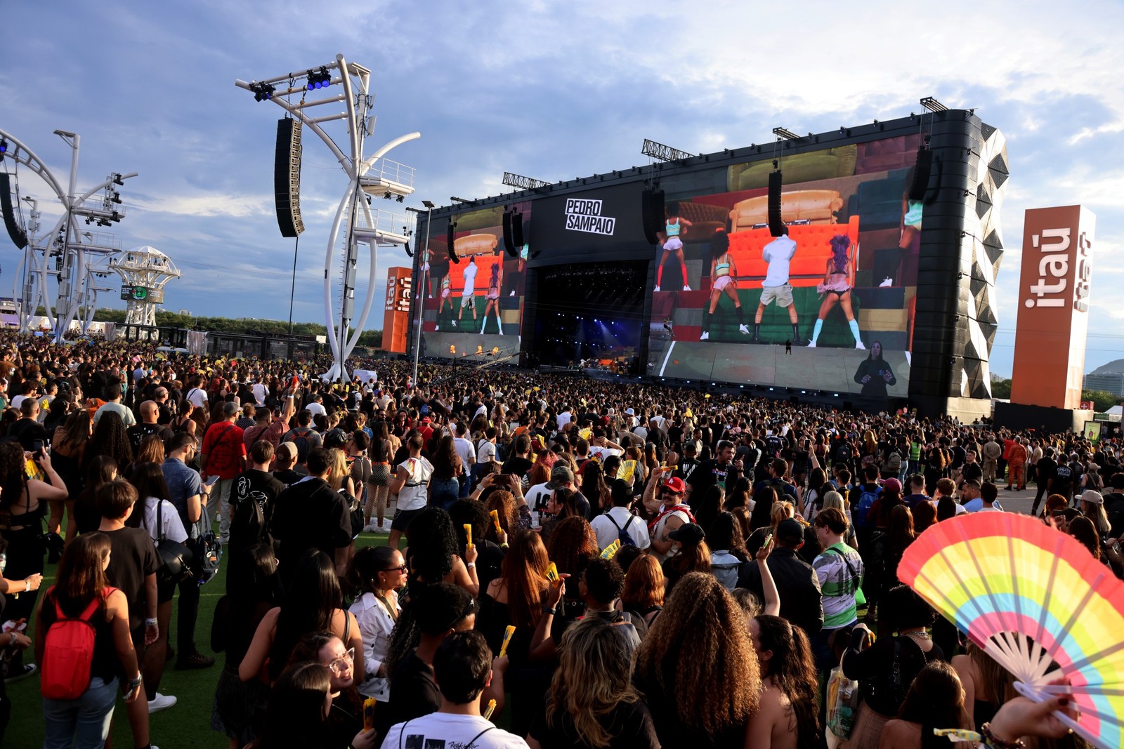 Pedro Sampaio no Palco Mundo — Foto: Fabiano Rocha / Agência O Globo