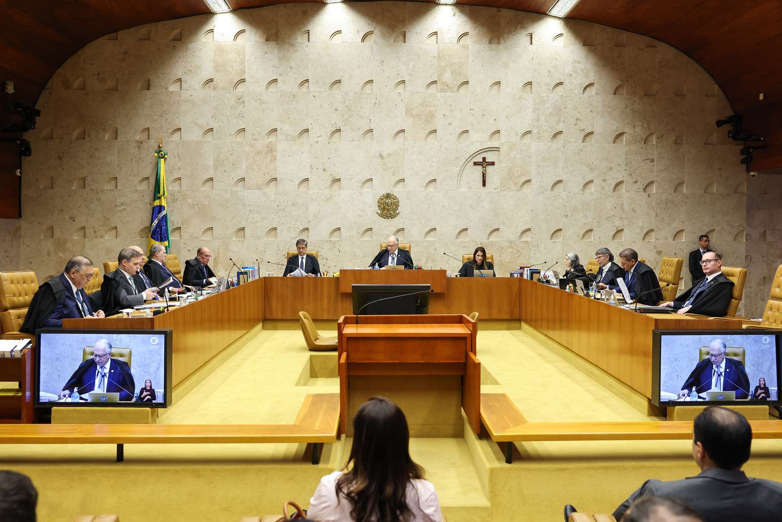 Sessão plenária extraordinária do STF de 15 de setembro de 2026