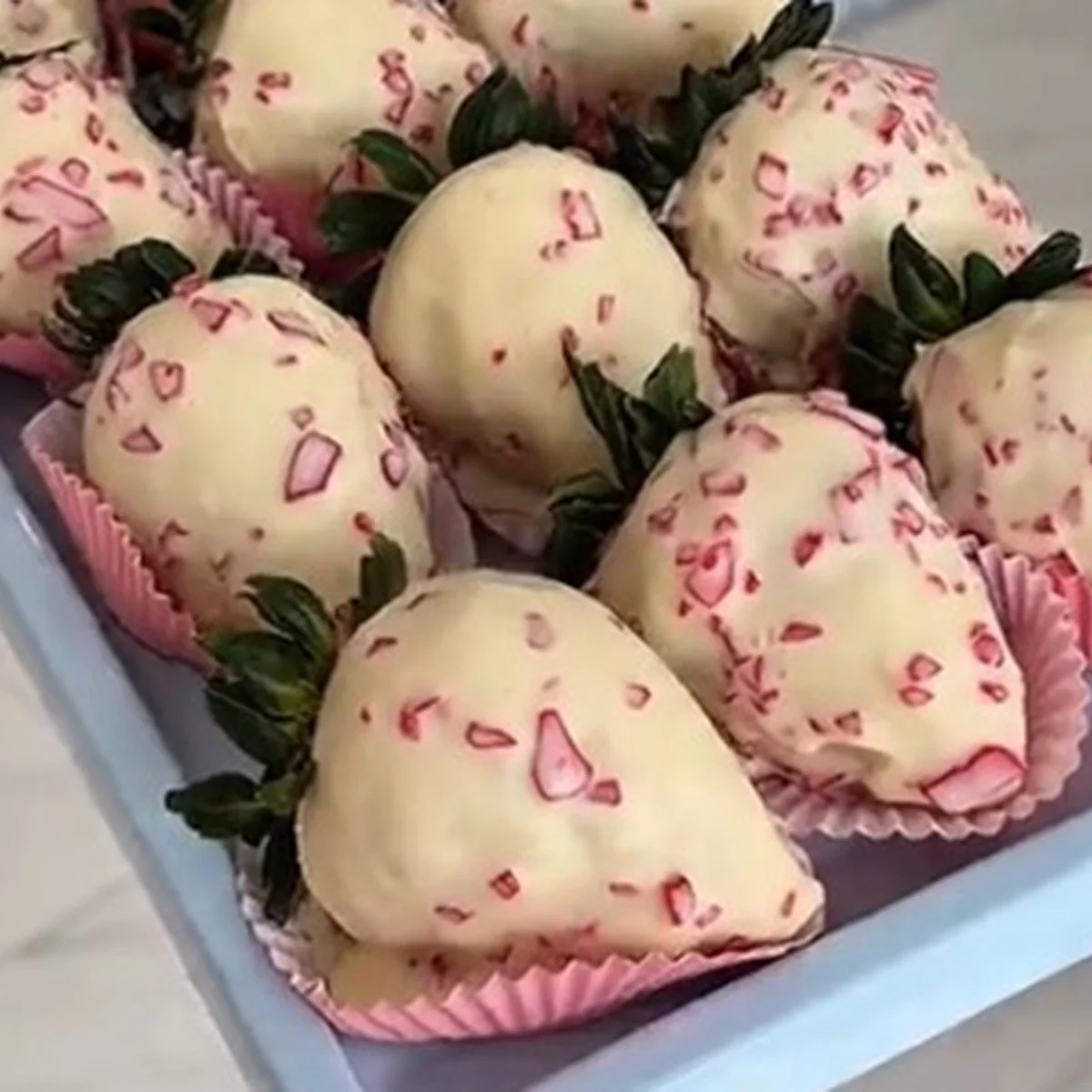 Morango cravejado: confira passo a passo detalhado para acertar a receita
