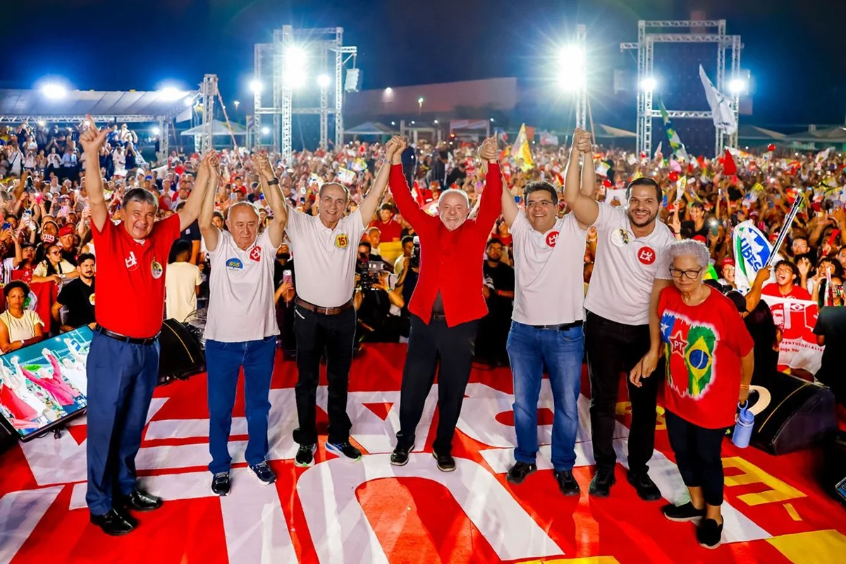 Lula prioriza palanques petistas durante agendas desde o início da campanha