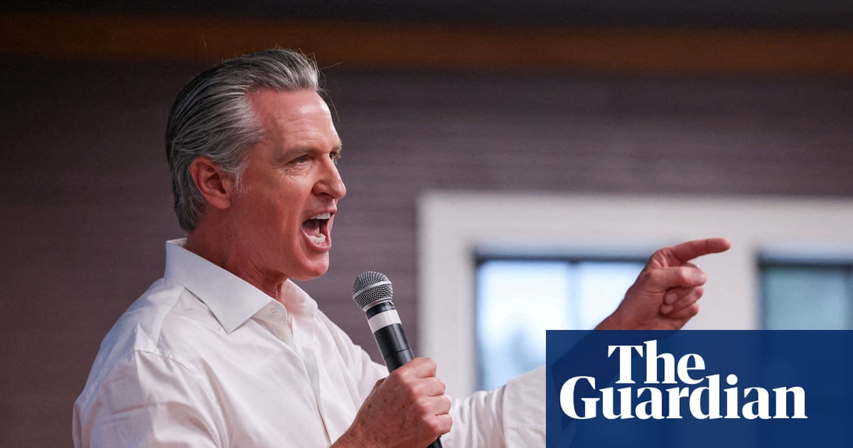 Gavin Newsom diz que não concorrerá à presidência em 2028 se Kamala Harris fizer