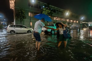 Ecuador prevé un aumento de las lluvias por fenómeno El Niño desde las próximas semanas