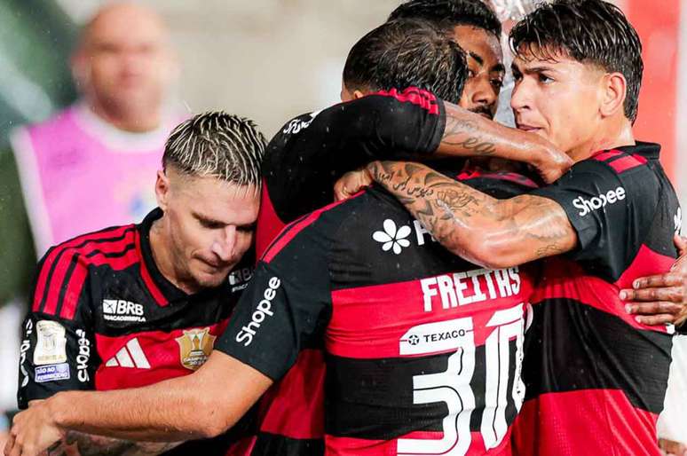 Flamengo vive melhor fase com Jardim e emplaca cinco vitórias seguidas