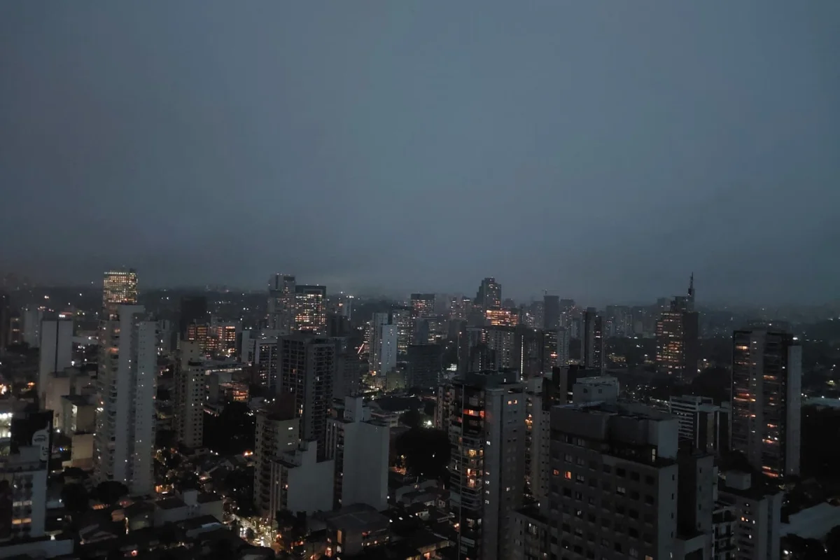 SP registra 75,4 mm de chuva em 24 horas e entra para ranking histórico