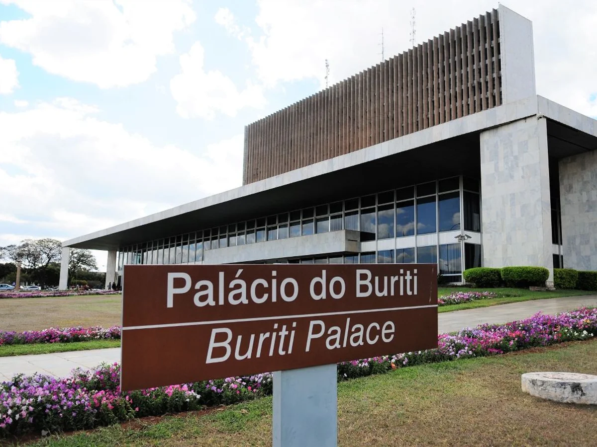 Confira a agenda dos candidatos ao GDF neste sábado (19/9)