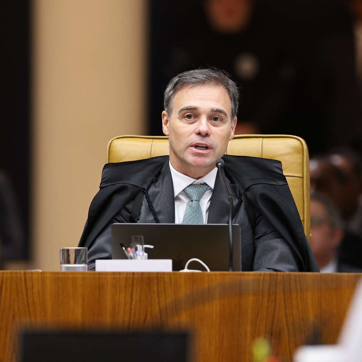 Mendonça reage a Gilmar durante julgamento de Moraes no STF: ‘Não ponha palavras na minha boca’