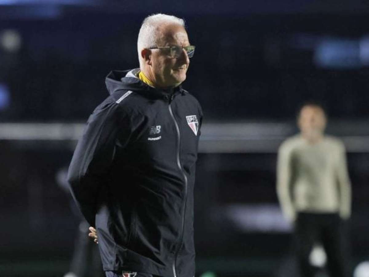Dorival detona atuação do São Paulo em eliminação: "Um espanto"