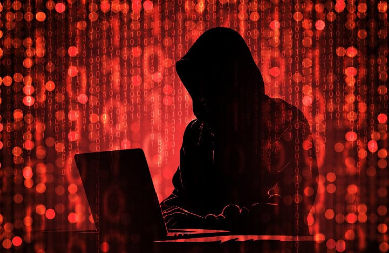 Cibersegurança: Hackers atacam navios-tanque com destino ao Texas, desligam comunicações e alteram sistemas dos motores
