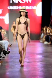 Naked Swimwear na passarela do Metrópoles Catwalk