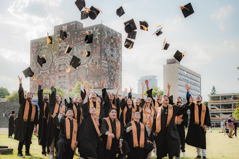 Mais de 5.000 terminaram sua carreira na UNAM, mas não se formaram ao longo dos anos: o FES Aragón abriu um programa para eles