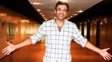 Giovani se declara em show para amante que virou namorada e escancara novo romance