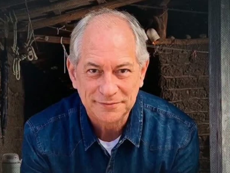 Mensagens no celular de Vorcaro mostram que ele jantou com Ciro Gomes para falar de precatórios