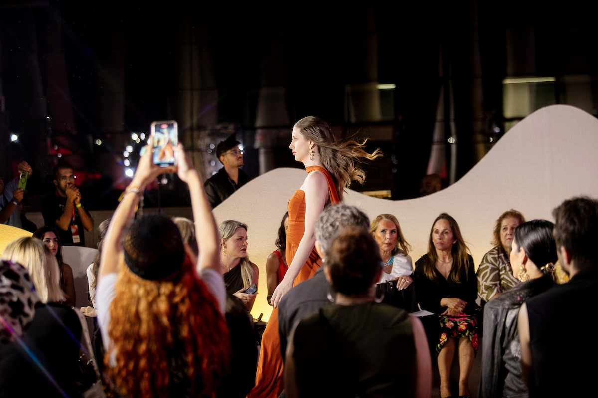 Metrópoles Catwalk celebra força da moda nacional com modelos consagradas