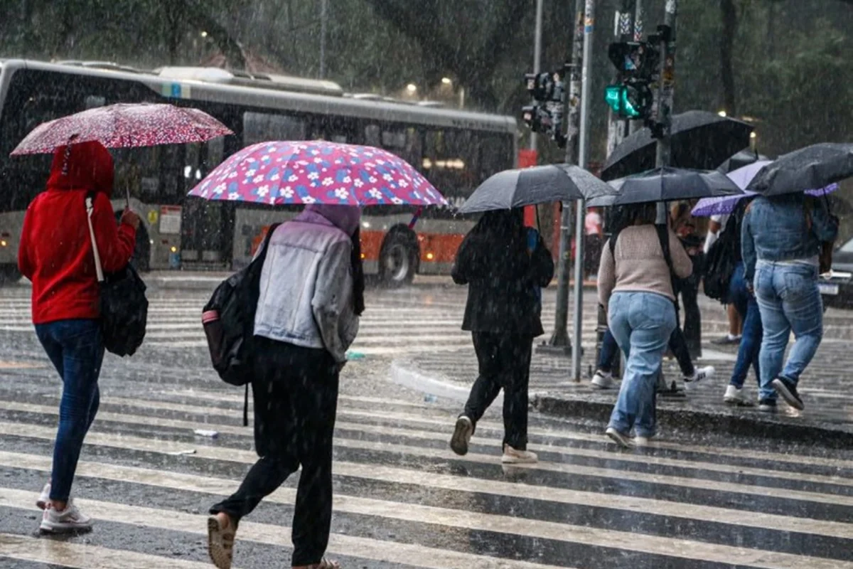 Cidade de São Paulo tem setembro mais chuvoso em 83 anos